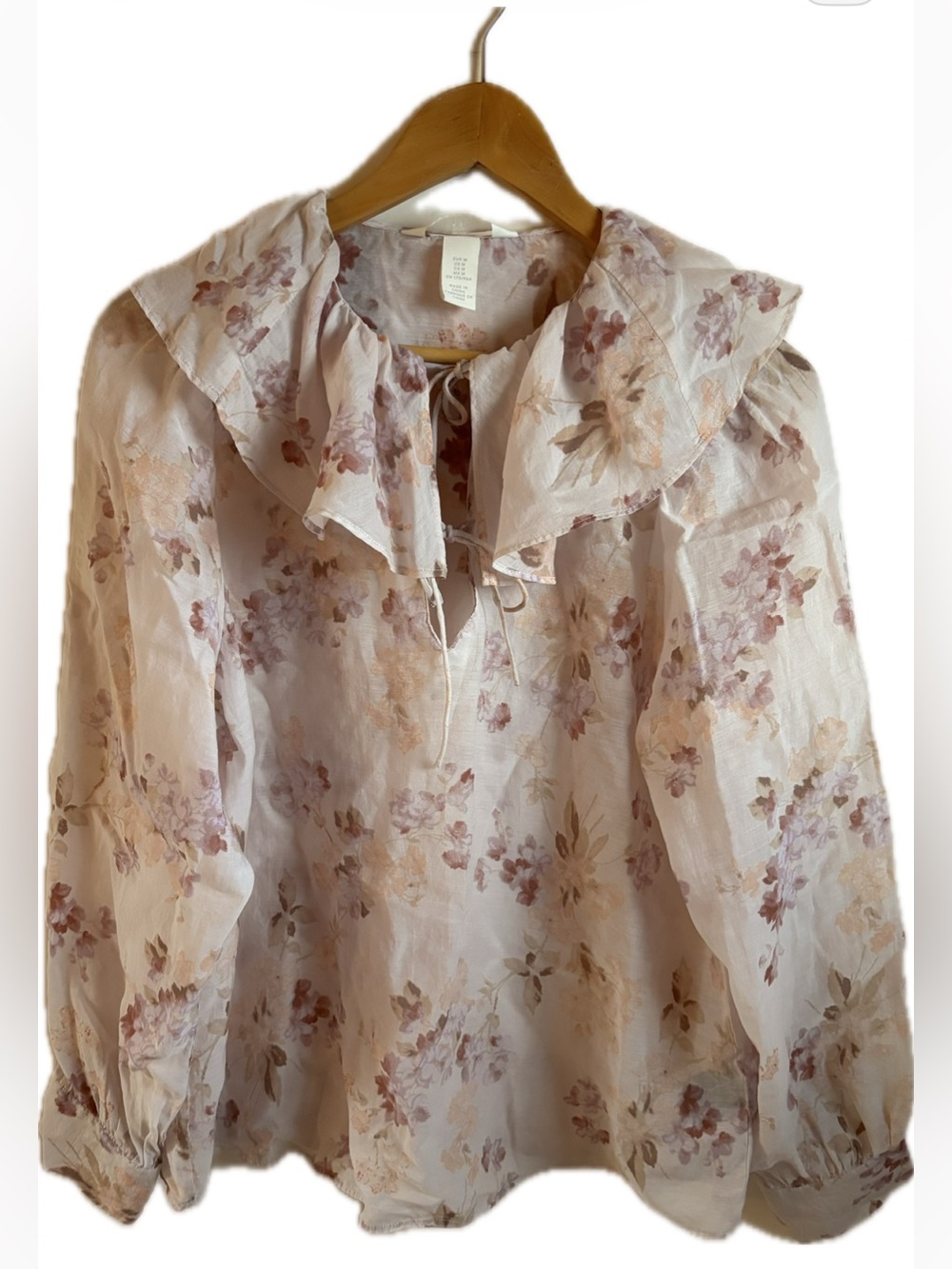 H&M Pale Pink Floral Ruffle Collar Lyocell Blouse